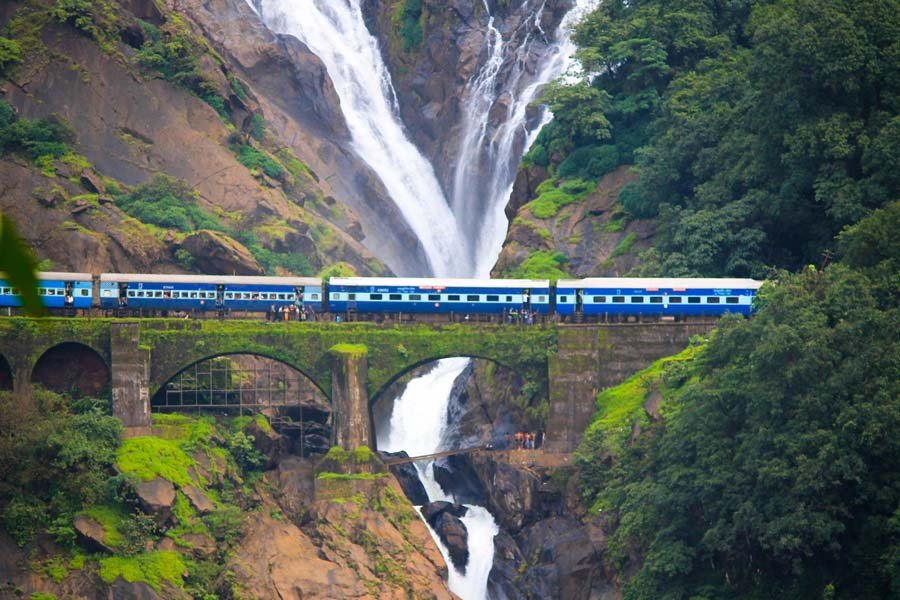 Goa Luxury Emerald Beach Tour